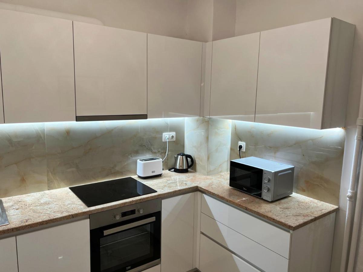 Apollonion Luxury Apartment Near The Metro Station Athena Bagian luar foto
